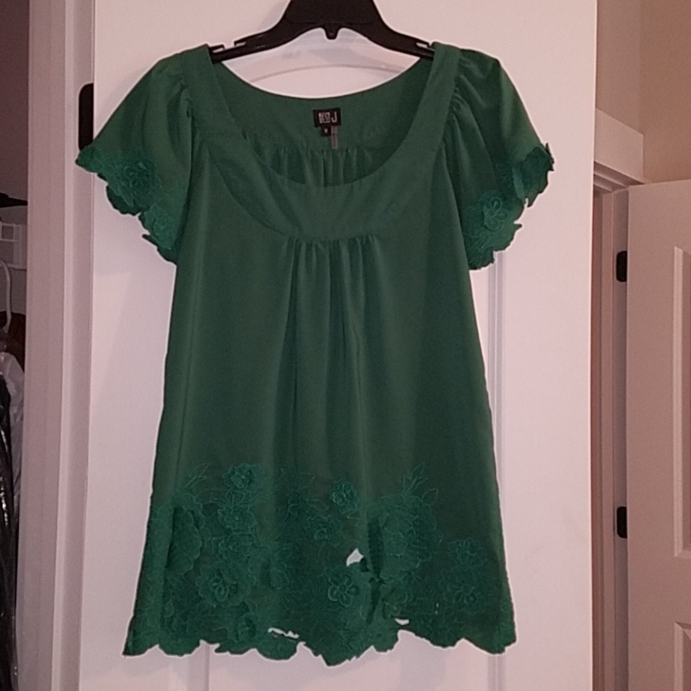 Unique Boutique Top!